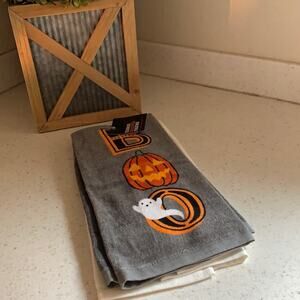 Halloween towels